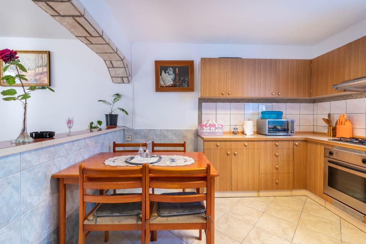 Nostress Apartment بولا المظهر الخارجي الصورة