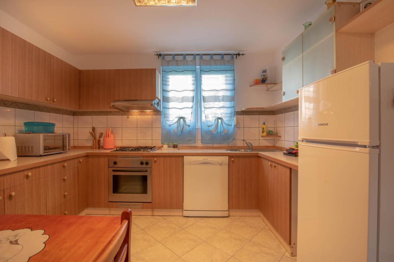 Nostress Apartment بولا المظهر الخارجي الصورة